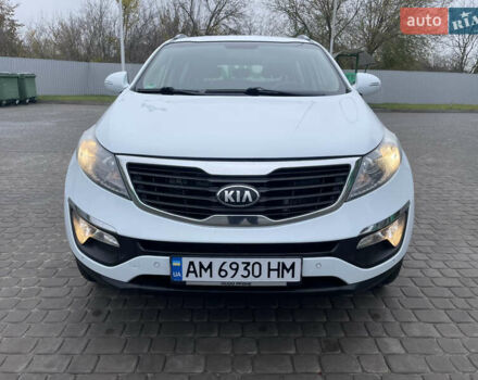 Білий Кіа Sportage, об'ємом двигуна 2 л та пробігом 234 тис. км за 13950 $, фото 1 на Automoto.ua