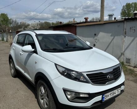 Білий Кіа Sportage, об'ємом двигуна 2 л та пробігом 170 тис. км за 10500 $, фото 1 на Automoto.ua