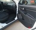 Білий Кіа Sportage, об'ємом двигуна 2 л та пробігом 198 тис. км за 12900 $, фото 18 на Automoto.ua