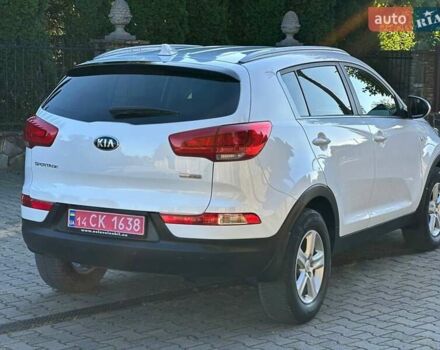 Білий Кіа Sportage, об'ємом двигуна 1.59 л та пробігом 219 тис. км за 12900 $, фото 500 на Automoto.ua