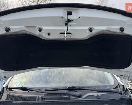 Белый Киа Sportage, объемом двигателя 1.7 л и пробегом 219 тыс. км за 12999 $, фото 25 на Automoto.ua