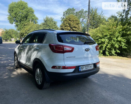 Білий Кіа Sportage, об'ємом двигуна 1.7 л та пробігом 97 тис. км за 13900 $, фото 14 на Automoto.ua