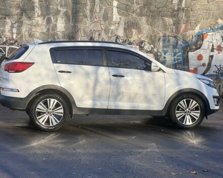 Білий Кіа Sportage, об'ємом двигуна 2 л та пробігом 229 тис. км за 13750 $, фото 9 на Automoto.ua