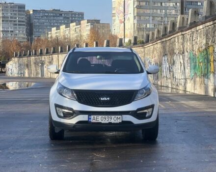 Білий Кіа Sportage, об'ємом двигуна 2 л та пробігом 229 тис. км за 13750 $, фото 10 на Automoto.ua