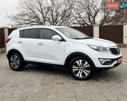 Белый Киа Sportage, объемом двигателя 2 л и пробегом 191 тыс. км за 15850 $, фото 3 на Automoto.ua