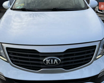 Белый Киа Sportage, объемом двигателя 1.7 л и пробегом 219 тыс. км за 12999 $, фото 23 на Automoto.ua