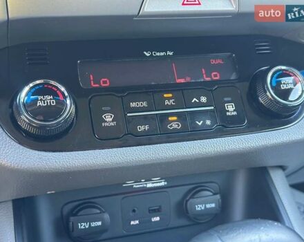 Белый Киа Sportage, объемом двигателя 2.36 л и пробегом 230 тыс. км за 11450 $, фото 22 на Automoto.ua