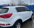 Белый Киа Sportage, объемом двигателя 1.69 л и пробегом 177 тыс. км за 14000 $, фото 12 на Automoto.ua