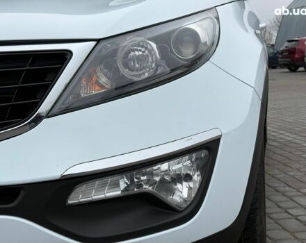 Белый Киа Sportage, объемом двигателя 2 л и пробегом 127 тыс. км за 14690 $, фото 13 на Automoto.ua