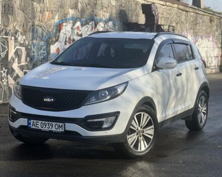Білий Кіа Sportage, об'ємом двигуна 2 л та пробігом 229 тис. км за 13750 $, фото 3 на Automoto.ua