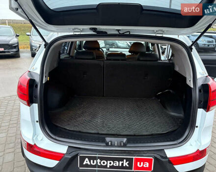 Белый Киа Sportage, объемом двигателя 2 л и пробегом 127 тыс. км за 14690 $, фото 34 на Automoto.ua