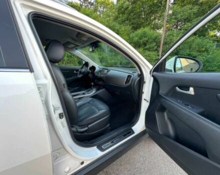 Белый Киа Sportage, объемом двигателя 2 л и пробегом 86 тыс. км за 7600 $, фото 8 на Automoto.ua