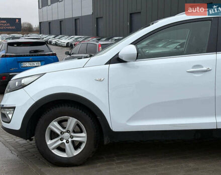 Белый Киа Sportage, объемом двигателя 2 л и пробегом 127 тыс. км за 14690 $, фото 12 на Automoto.ua