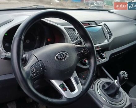 Білий Кіа Sportage, об'ємом двигуна 1.69 л та пробігом 230 тис. км за 14440 $, фото 40 на Automoto.ua
