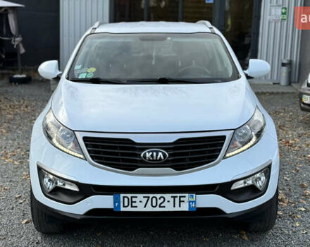 Белый Киа Sportage, объемом двигателя 1.7 л и пробегом 219 тыс. км за 12999 $, фото 2 на Automoto.ua