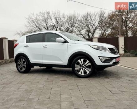 Белый Киа Sportage, объемом двигателя 2 л и пробегом 191 тыс. км за 15850 $, фото 5 на Automoto.ua