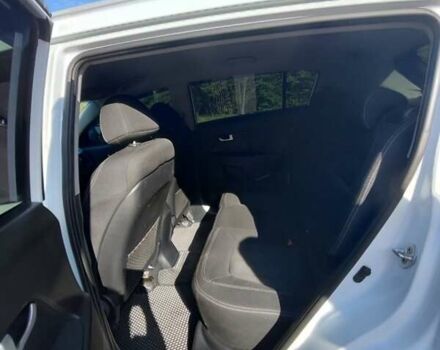 Белый Киа Sportage, объемом двигателя 1.7 л и пробегом 243 тыс. км за 13200 $, фото 12 на Automoto.ua