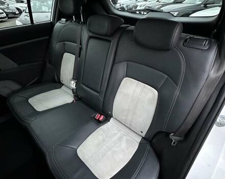 Белый Киа Sportage, объемом двигателя 1.6 л и пробегом 171 тыс. км за 13800 $, фото 21 на Automoto.ua
