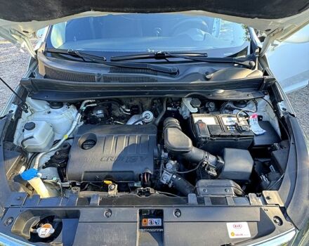 Белый Киа Sportage, объемом двигателя 1.7 л и пробегом 95 тыс. км за 13800 $, фото 6 на Automoto.ua