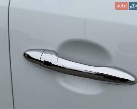 Белый Киа Sportage, объемом двигателя 2 л и пробегом 191 тыс. км за 15850 $, фото 15 на Automoto.ua