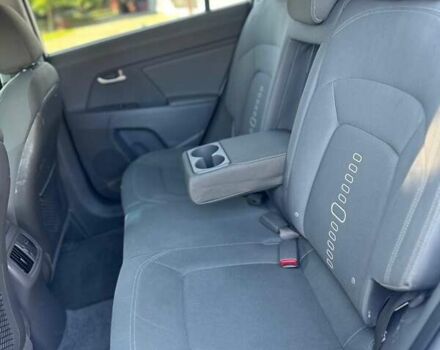 Белый Киа Sportage, объемом двигателя 2.36 л и пробегом 230 тыс. км за 11450 $, фото 29 на Automoto.ua