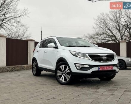 Белый Киа Sportage, объемом двигателя 2 л и пробегом 191 тыс. км за 15850 $, фото 1 на Automoto.ua