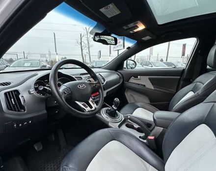 Белый Киа Sportage, объемом двигателя 1.6 л и пробегом 171 тыс. км за 13800 $, фото 16 на Automoto.ua