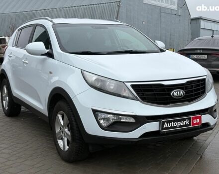 Белый Киа Sportage, объемом двигателя 2 л и пробегом 127 тыс. км за 14690 $, фото 2 на Automoto.ua