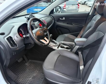 Белый Киа Sportage, объемом двигателя 2 л и пробегом 127 тыс. км за 14690 $, фото 17 на Automoto.ua