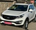 Білий Кіа Sportage, об'ємом двигуна 1.59 л та пробігом 219 тис. км за 12900 $, фото 281 на Automoto.ua
