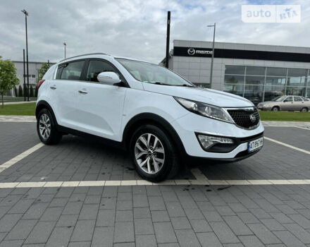 Белый Киа Sportage, объемом двигателя 1.69 л и пробегом 138 тыс. км за 13500 $, фото 2 на Automoto.ua