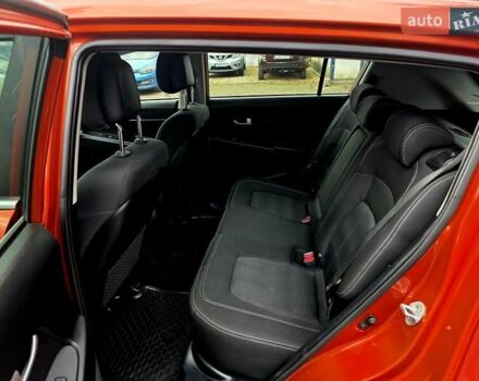 Белый Киа Sportage, объемом двигателя 2 л и пробегом 181 тыс. км за 13500 $, фото 32 на Automoto.ua