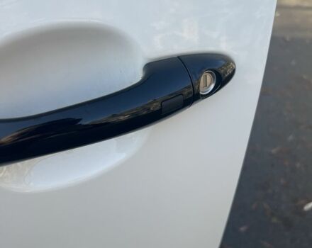 Білий Кіа Sportage, об'ємом двигуна 2 л та пробігом 229 тис. км за 13750 $, фото 18 на Automoto.ua