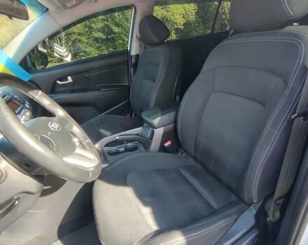 Белый Киа Sportage, объемом двигателя 1.7 л и пробегом 243 тыс. км за 13200 $, фото 25 на Automoto.ua