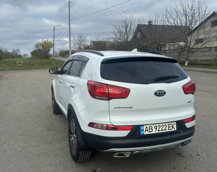 Белый Киа Sportage, объемом двигателя 2 л и пробегом 216 тыс. км за 15750 $, фото 2 на Automoto.ua