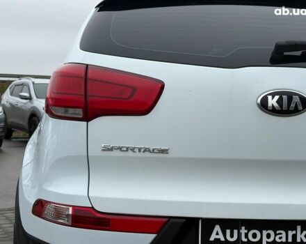Белый Киа Sportage, объемом двигателя 2 л и пробегом 127 тыс. км за 14690 $, фото 8 на Automoto.ua