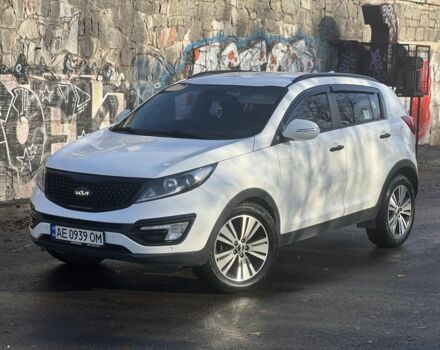 Білий Кіа Sportage, об'ємом двигуна 2 л та пробігом 229 тис. км за 13750 $, фото 2 на Automoto.ua