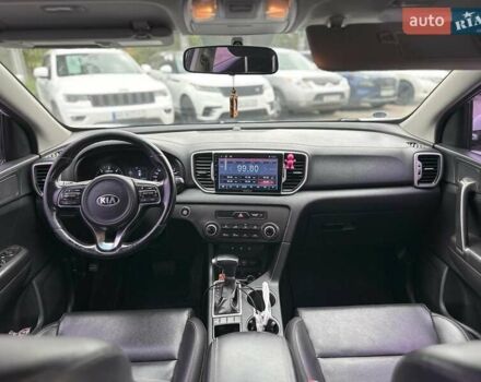 Белый Киа Sportage, объемом двигателя 2 л и пробегом 205 тыс. км за 16670 $, фото 13 на Automoto.ua