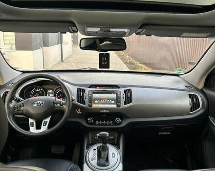 Белый Киа Sportage, объемом двигателя 2 л и пробегом 213 тыс. км за 16850 $, фото 13 на Automoto.ua