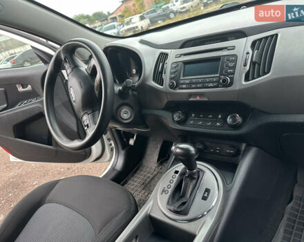 Белый Киа Sportage, объемом двигателя 2.36 л и пробегом 254 тыс. км за 12700 $, фото 34 на Automoto.ua