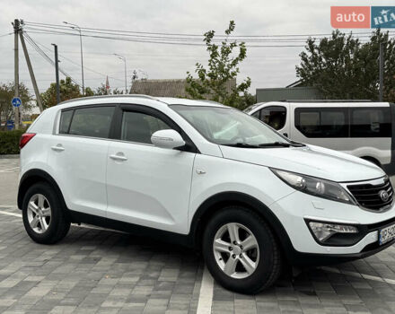 Белый Киа Sportage, объемом двигателя 1.7 л и пробегом 192 тыс. км за 13800 $, фото 2 на Automoto.ua