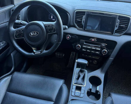 Белый Киа Sportage, объемом двигателя 2 л и пробегом 135 тыс. км за 20100 $, фото 14 на Automoto.ua