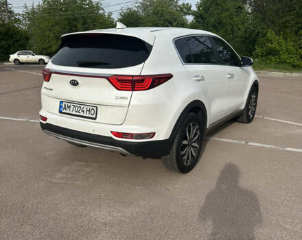 Білий Кіа Sportage, об'ємом двигуна 1.7 л та пробігом 137 тис. км за 16999 $, фото 13 на Automoto.ua