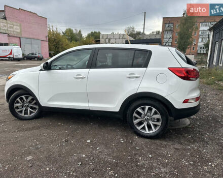 Белый Киа Sportage, объемом двигателя 2.36 л и пробегом 254 тыс. км за 12700 $, фото 19 на Automoto.ua