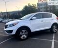 Белый Киа Sportage, объемом двигателя 2.4 л и пробегом 180 тыс. км за 11700 $, фото 1 на Automoto.ua