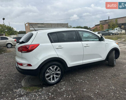 Белый Киа Sportage, объемом двигателя 2.36 л и пробегом 254 тыс. км за 12700 $, фото 10 на Automoto.ua