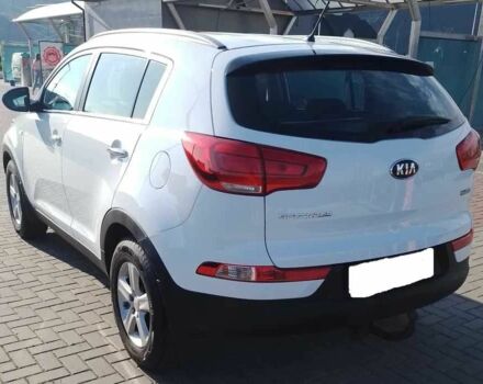 Белый Киа Sportage, объемом двигателя 0 л и пробегом 220 тыс. км за 14350 $, фото 2 на Automoto.ua