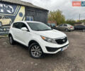Белый Киа Sportage, объемом двигателя 2.36 л и пробегом 254 тыс. км за 12700 $, фото 4 на Automoto.ua