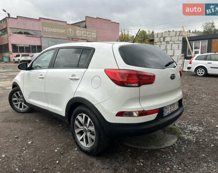 Белый Киа Sportage, объемом двигателя 2.36 л и пробегом 254 тыс. км за 12700 $, фото 16 на Automoto.ua