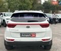 Белый Киа Sportage, объемом двигателя 2 л и пробегом 205 тыс. км за 16670 $, фото 6 на Automoto.ua